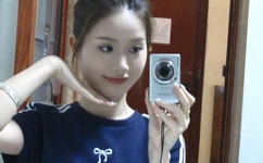 骑师与女记者马棚偷情